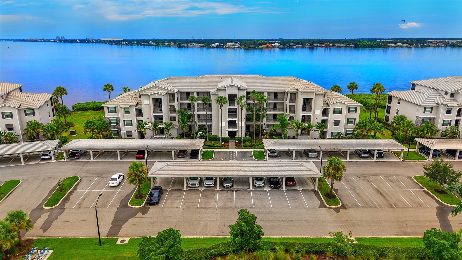 1010 TIDEWATER SHORES LOOP 406
