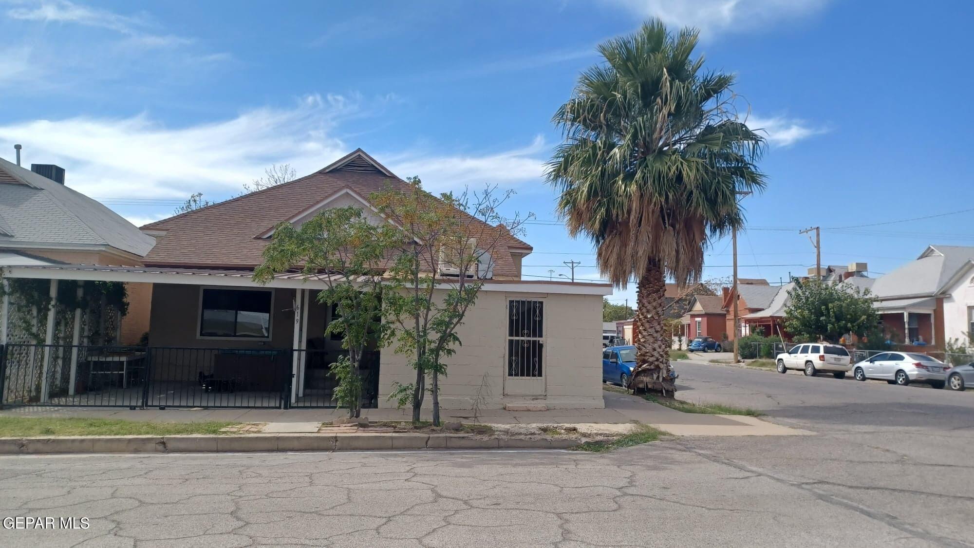 619 N Virginia Street, El Paso, TX 79902