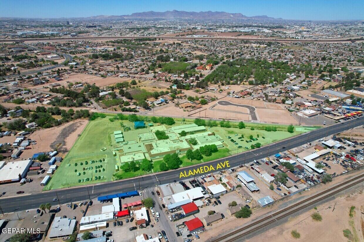 7988 ALAMEDA Avenue, El Paso, TX 79915