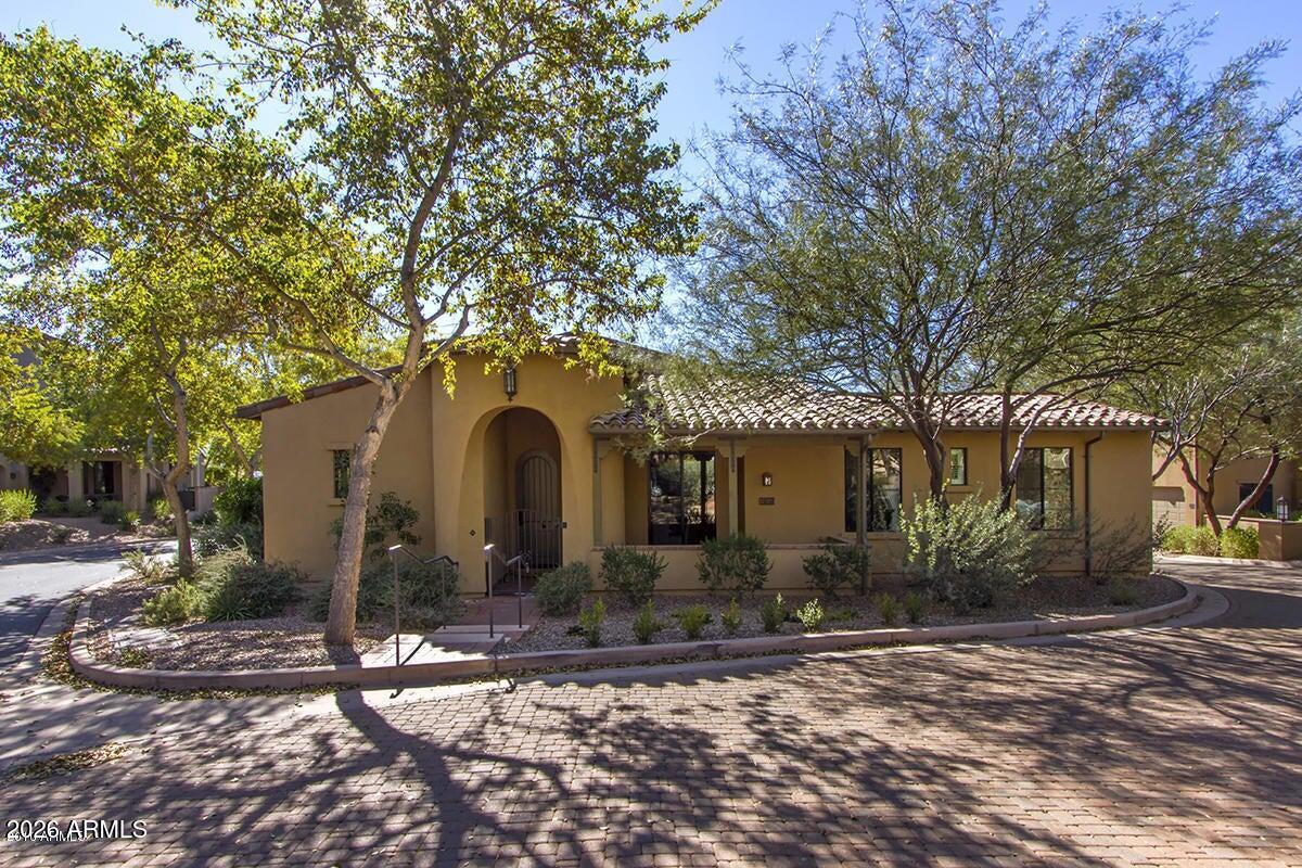 18650 N THOMPSON PEAK Parkway 1056, Scottsdale, AZ 85255