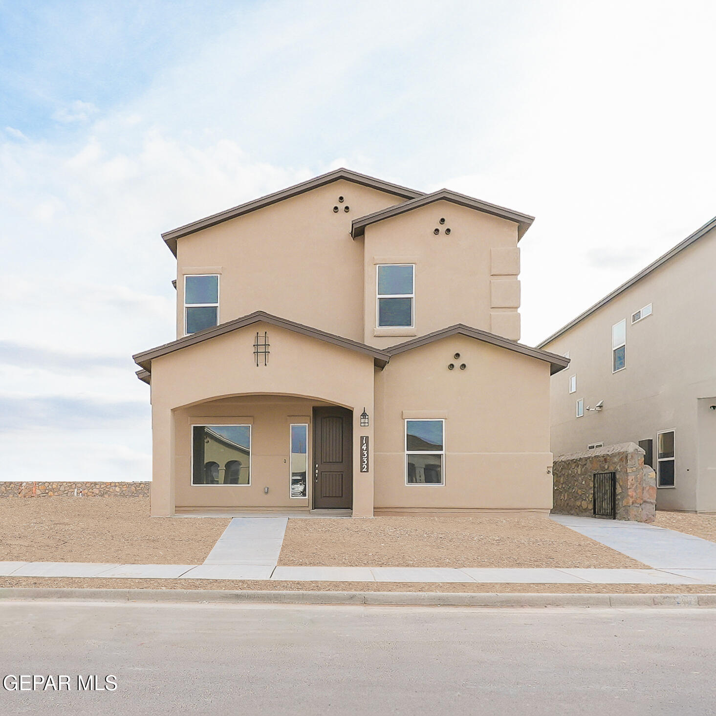 14361 Steve Joyce Parkway, El Paso, TX 79928