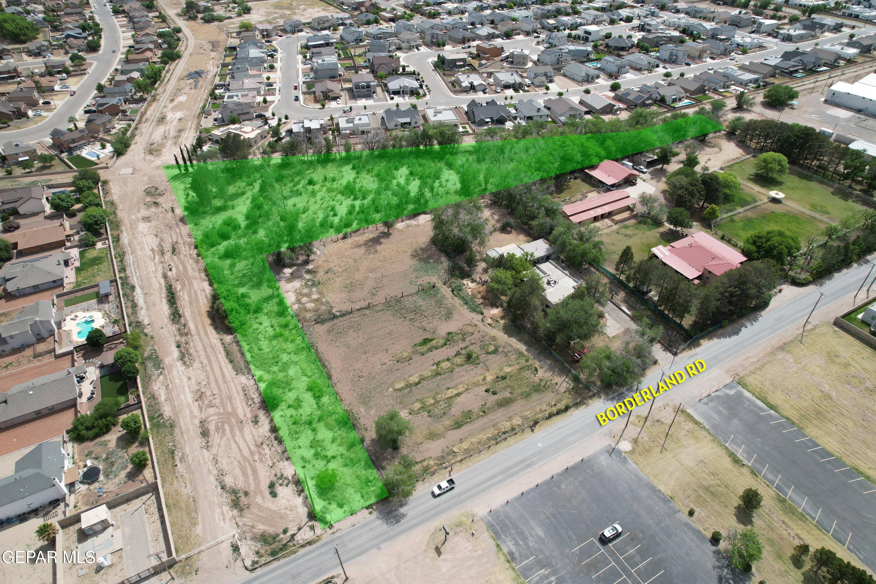922 W BORDERLAND Road, El Paso, TX 79932
