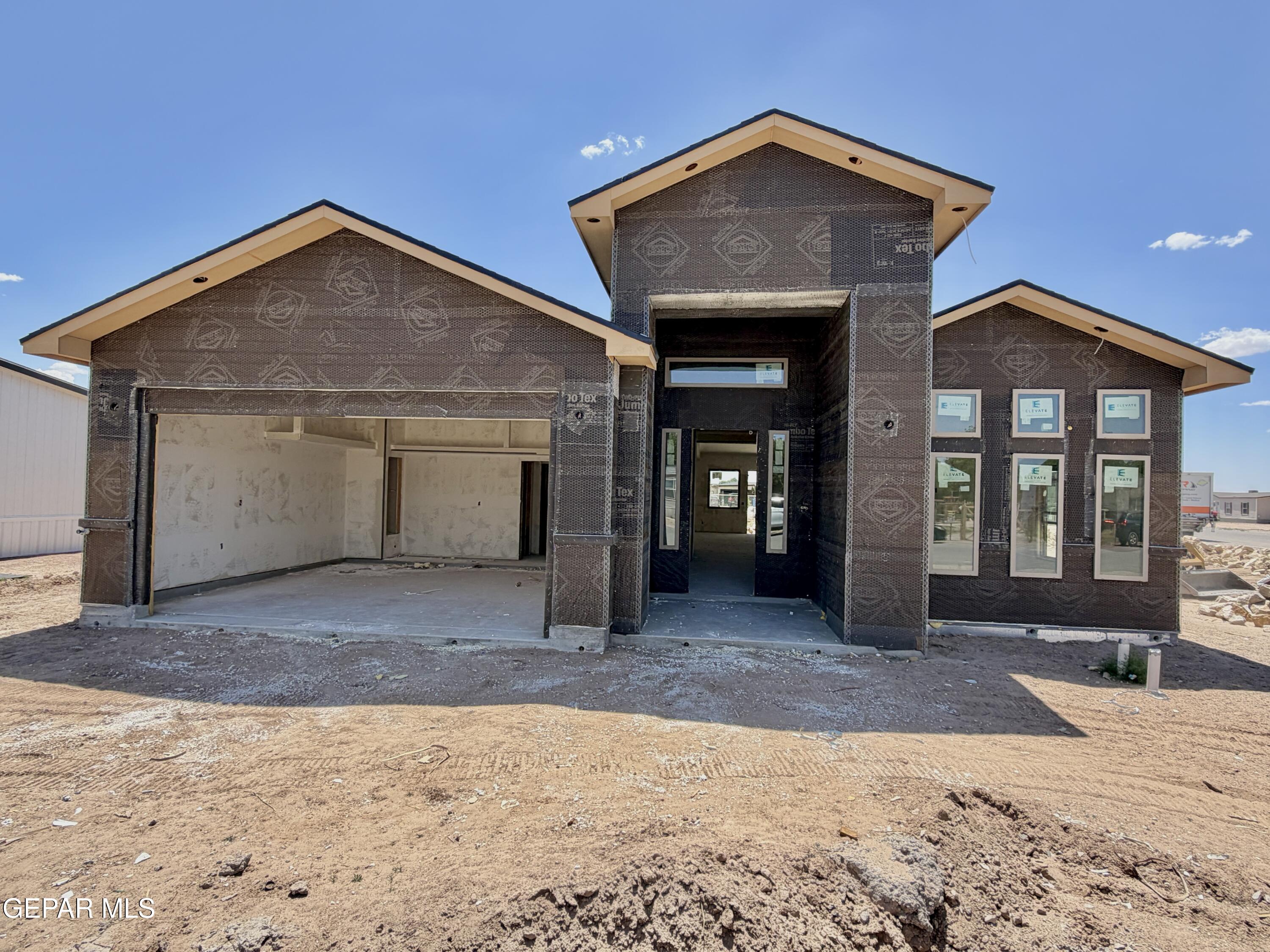 12260 PLAYA BONITA Drive, Clint, TX 79836