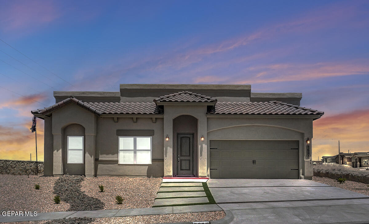 6960 Levee Circle, El Paso, TX 79932