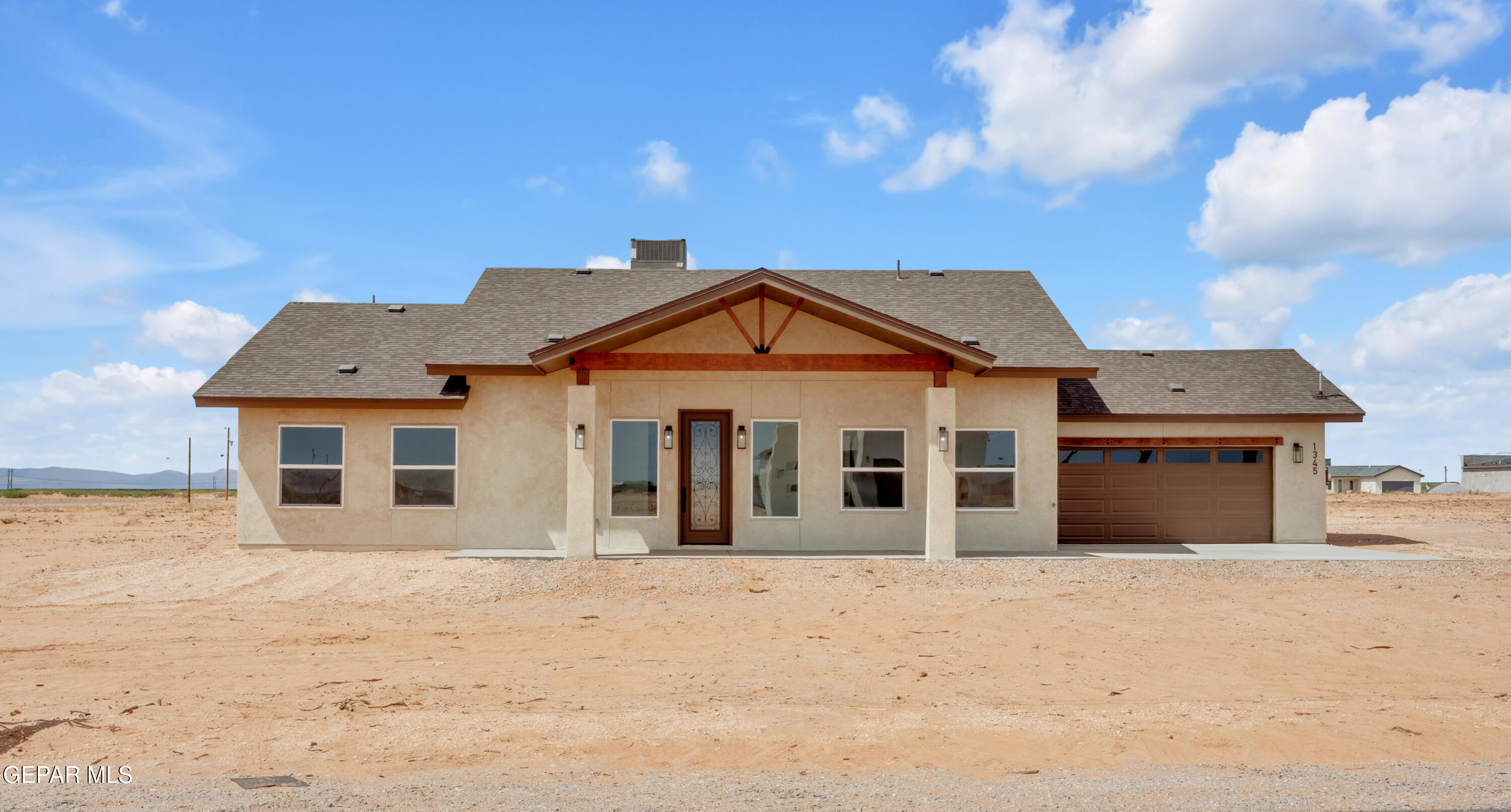 728 Polar Desert Drive, Chaparral, NM 88081