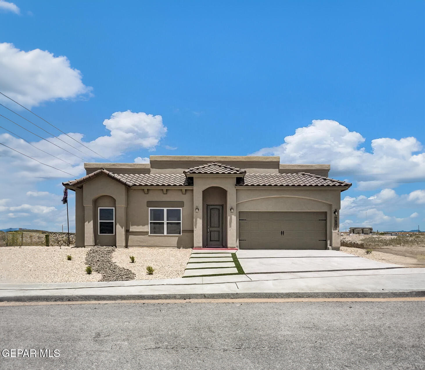 6946 Levee Circle, El Paso, TX 79932