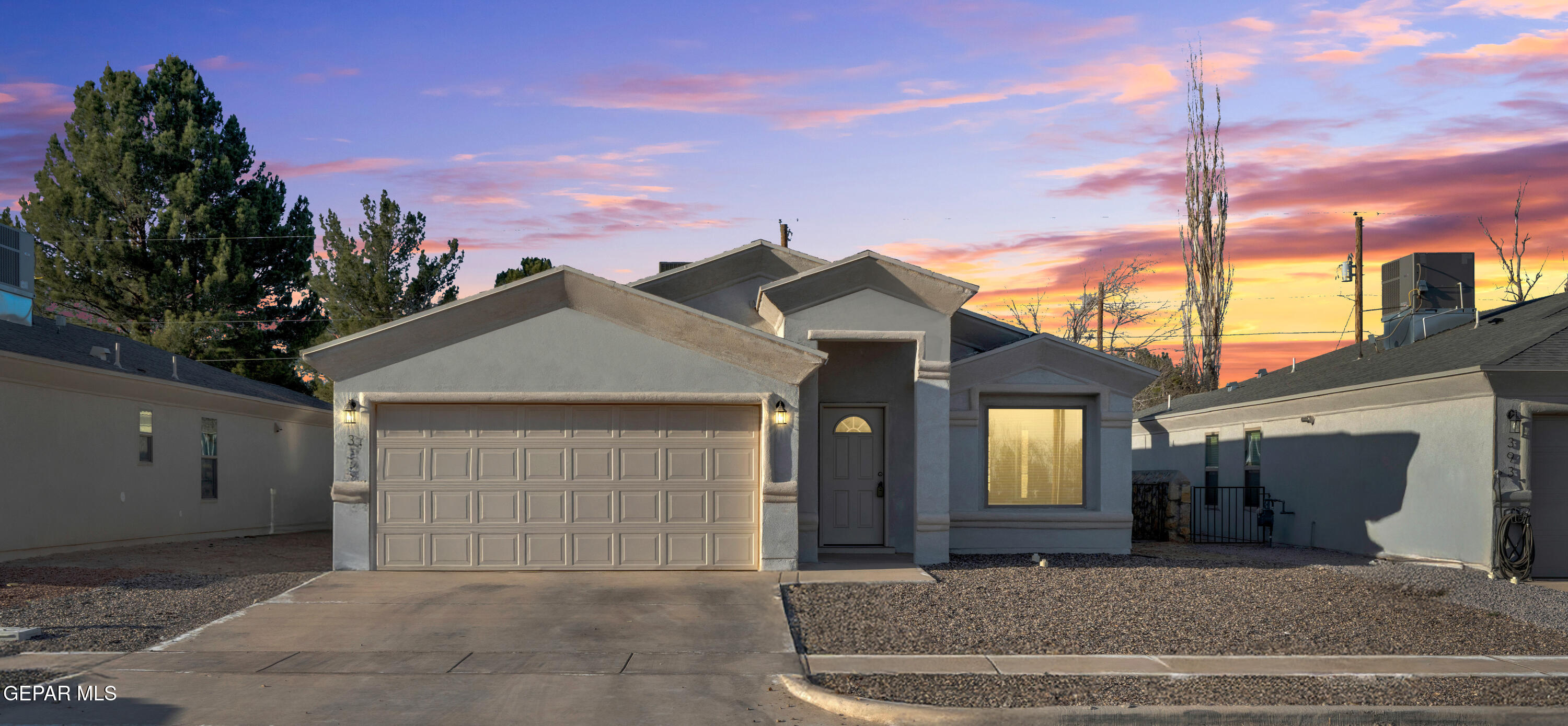 389 PLATEAU Drive, Socorro, TX 79927