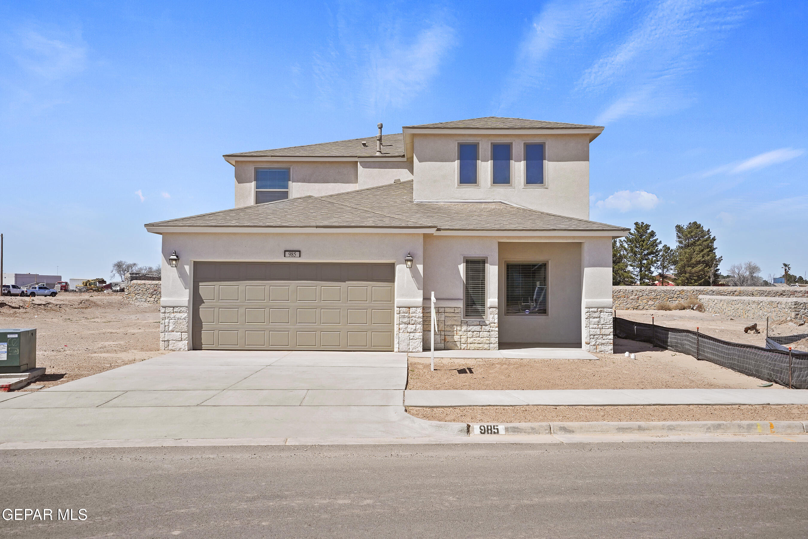 985 Barbara Avenue, Socorro, TX 79927