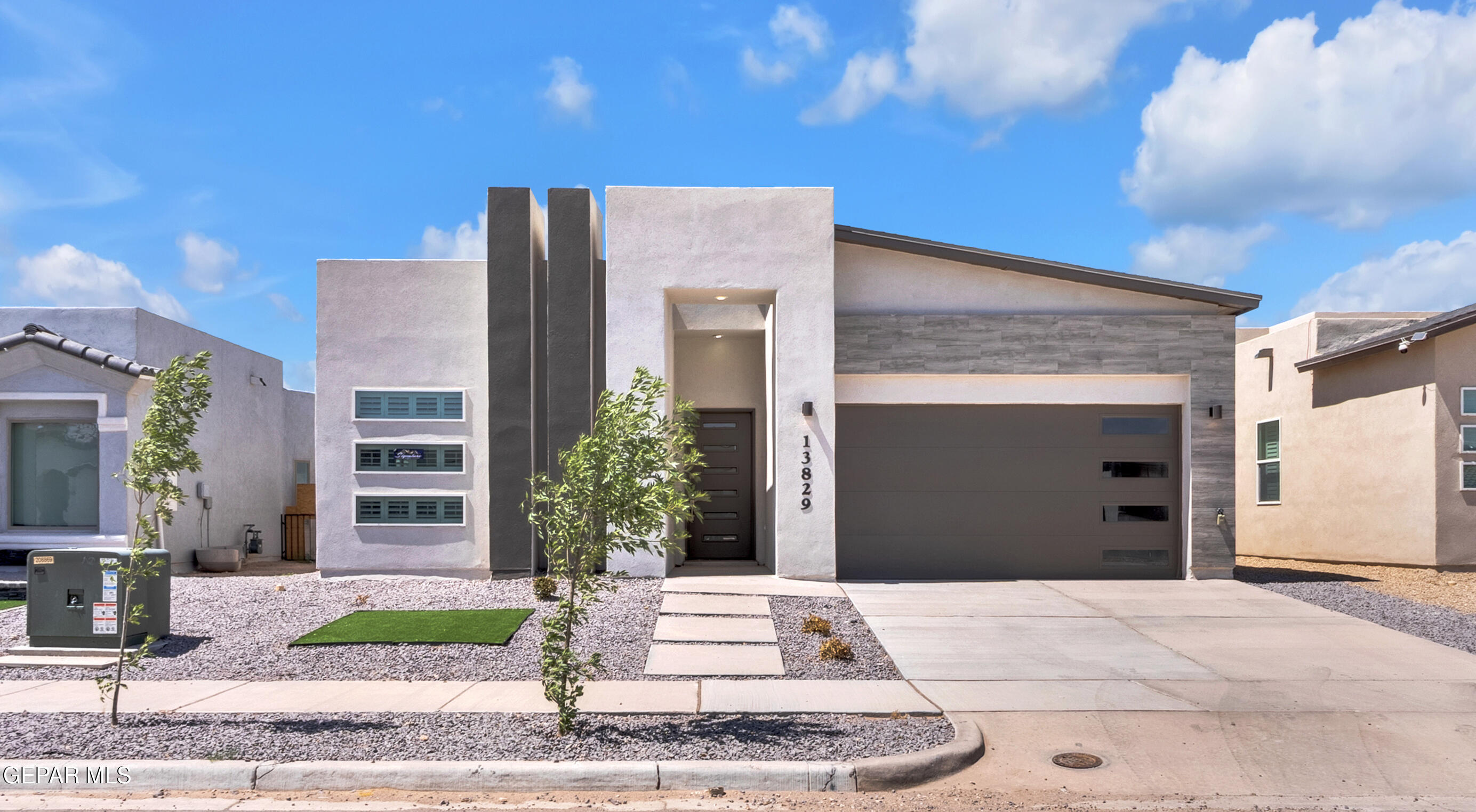 13829 SUMMER VIEW Avenue, Horizon City, TX 79928