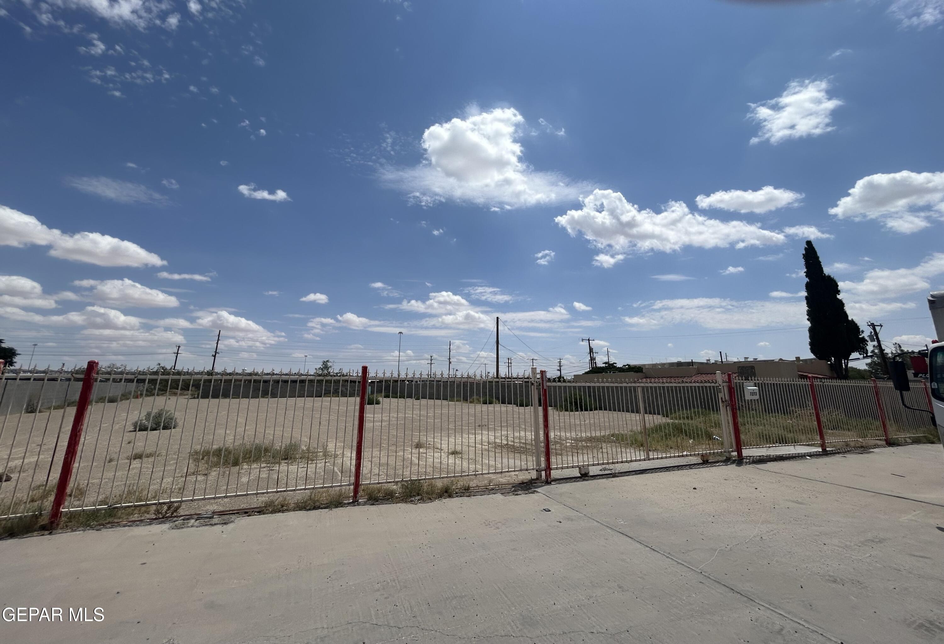 7273 ALAMEDA Avenue, El Paso, TX 79915