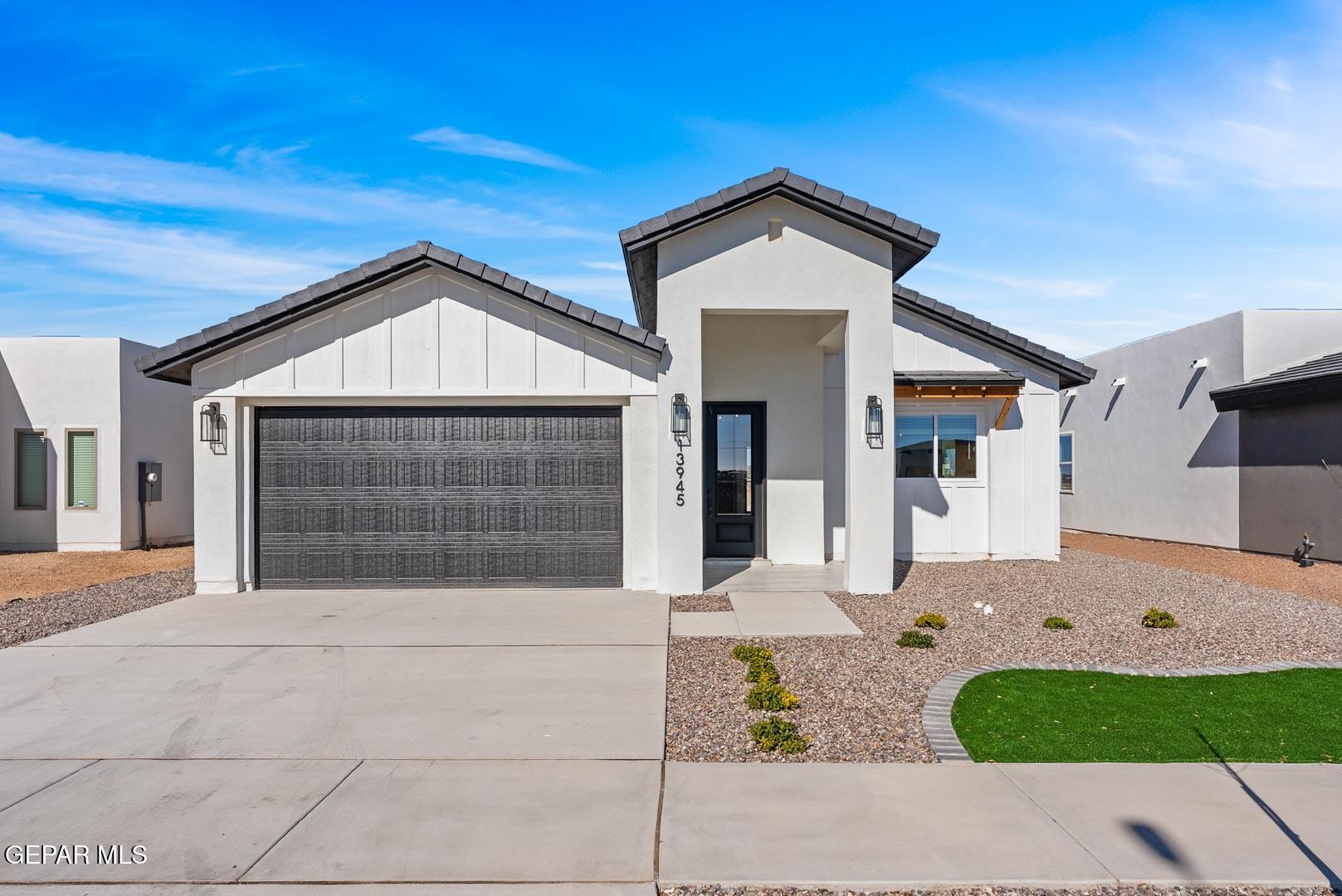 13945 Lorenz Avenue, El Paso, TX 79928
