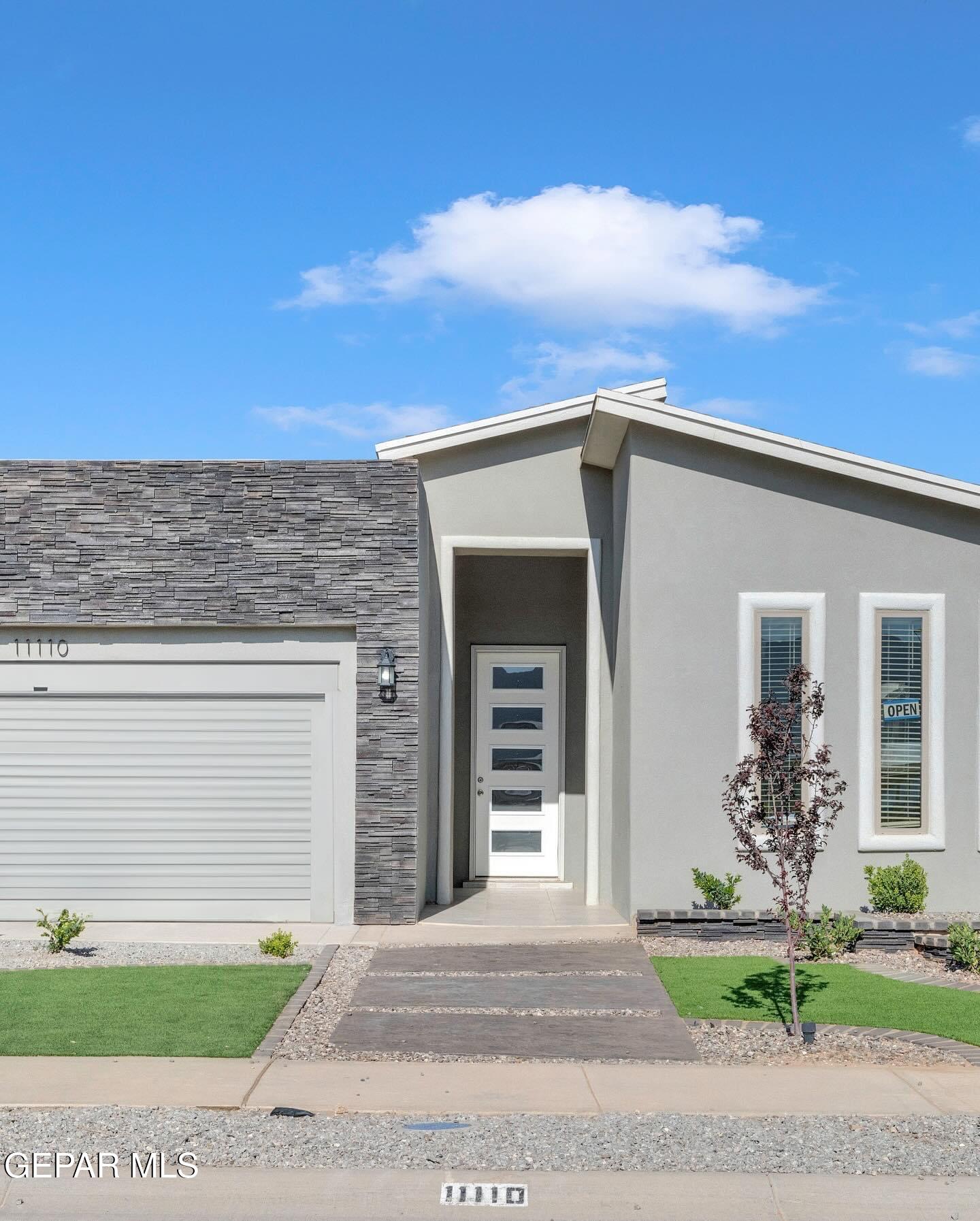 12648 Fredericksburg Avenue, Horizon City, TX 79928