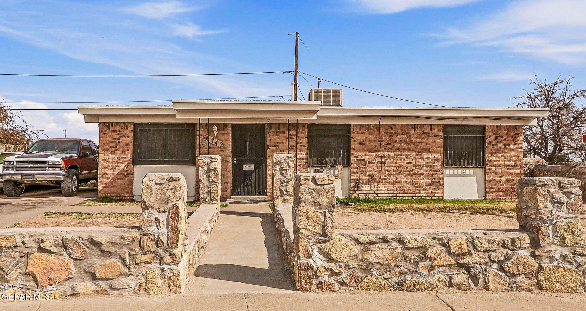 8742 IGLESIA Circle, El Paso, TX 79907