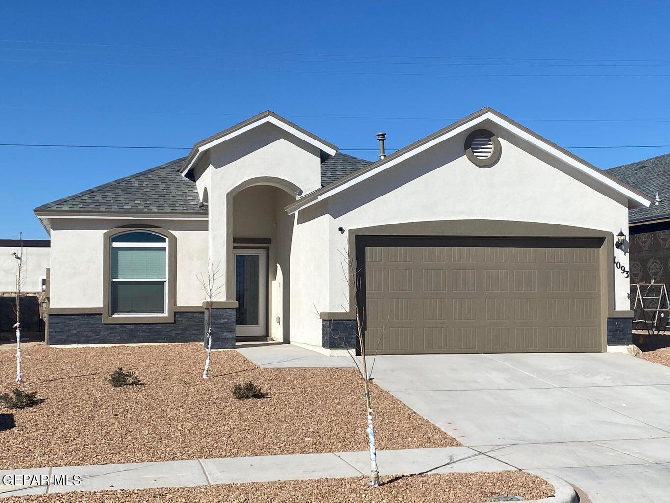 393 Kindred Drive, Clint, TX 79836