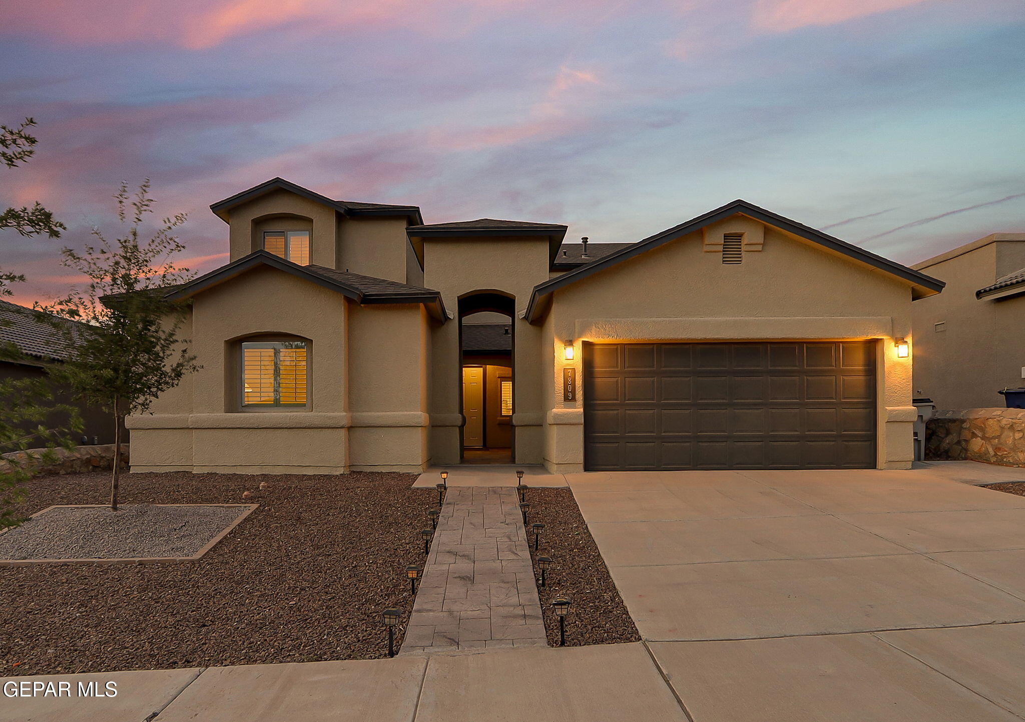 7809 Enchanted Circle, El Paso, TX 79911