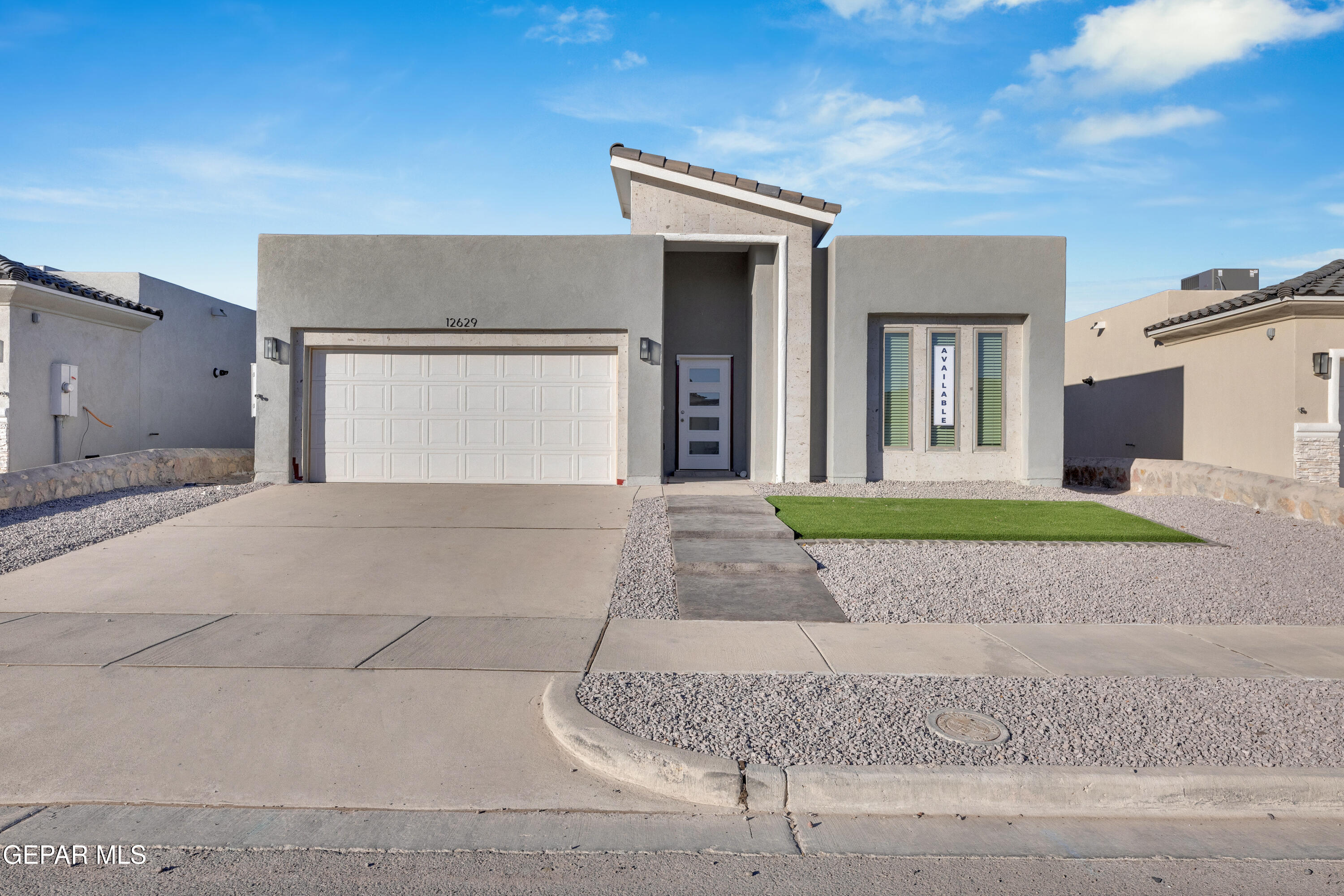 12653 Fredericksberg Avenue, Horizon City, TX 79928