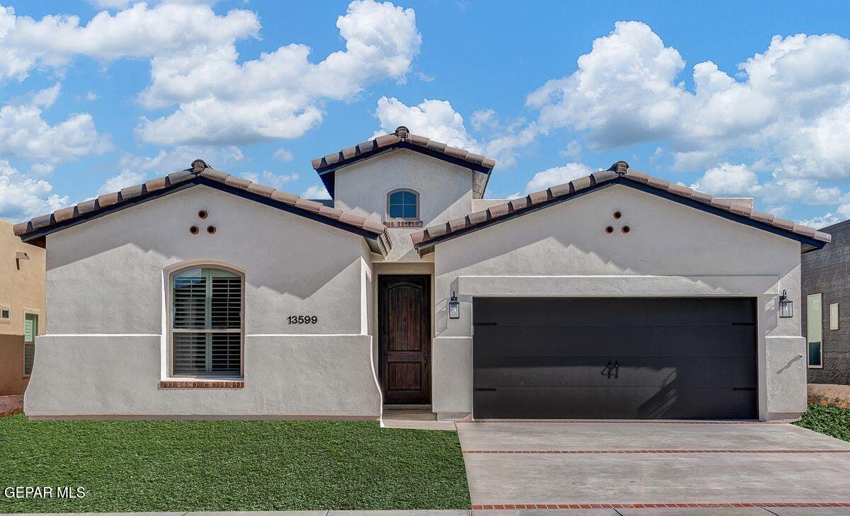 13805 Centro Vista Avenue, El Paso, TX 79928