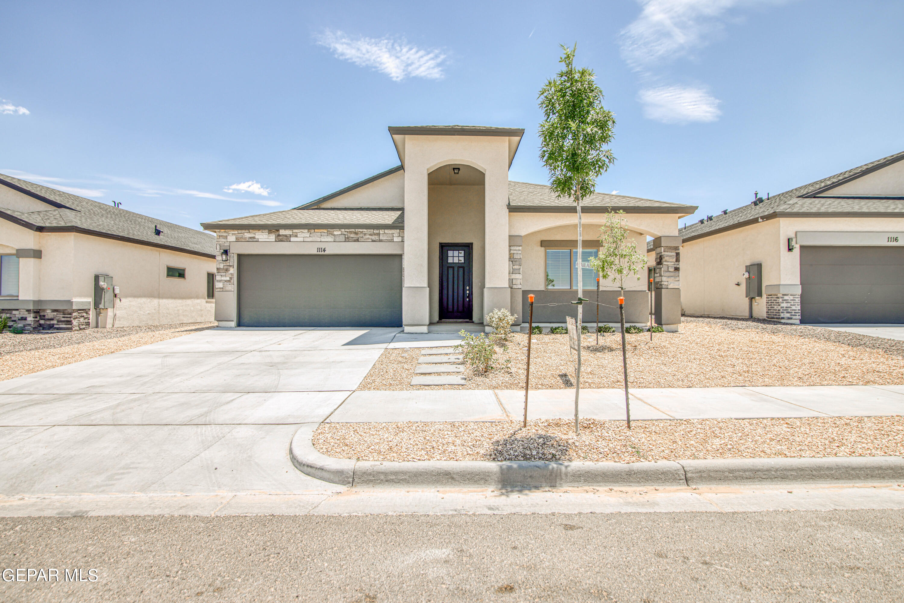 6069 ZINC HILL Street, Sunland Park, NM 88063