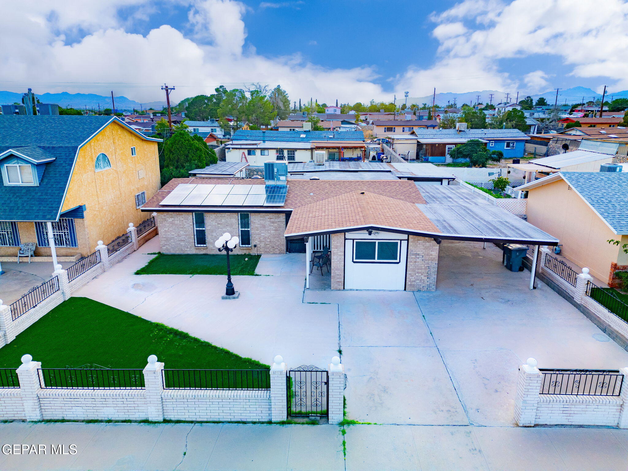 953 MALLETT Street, El Paso, TX 79907