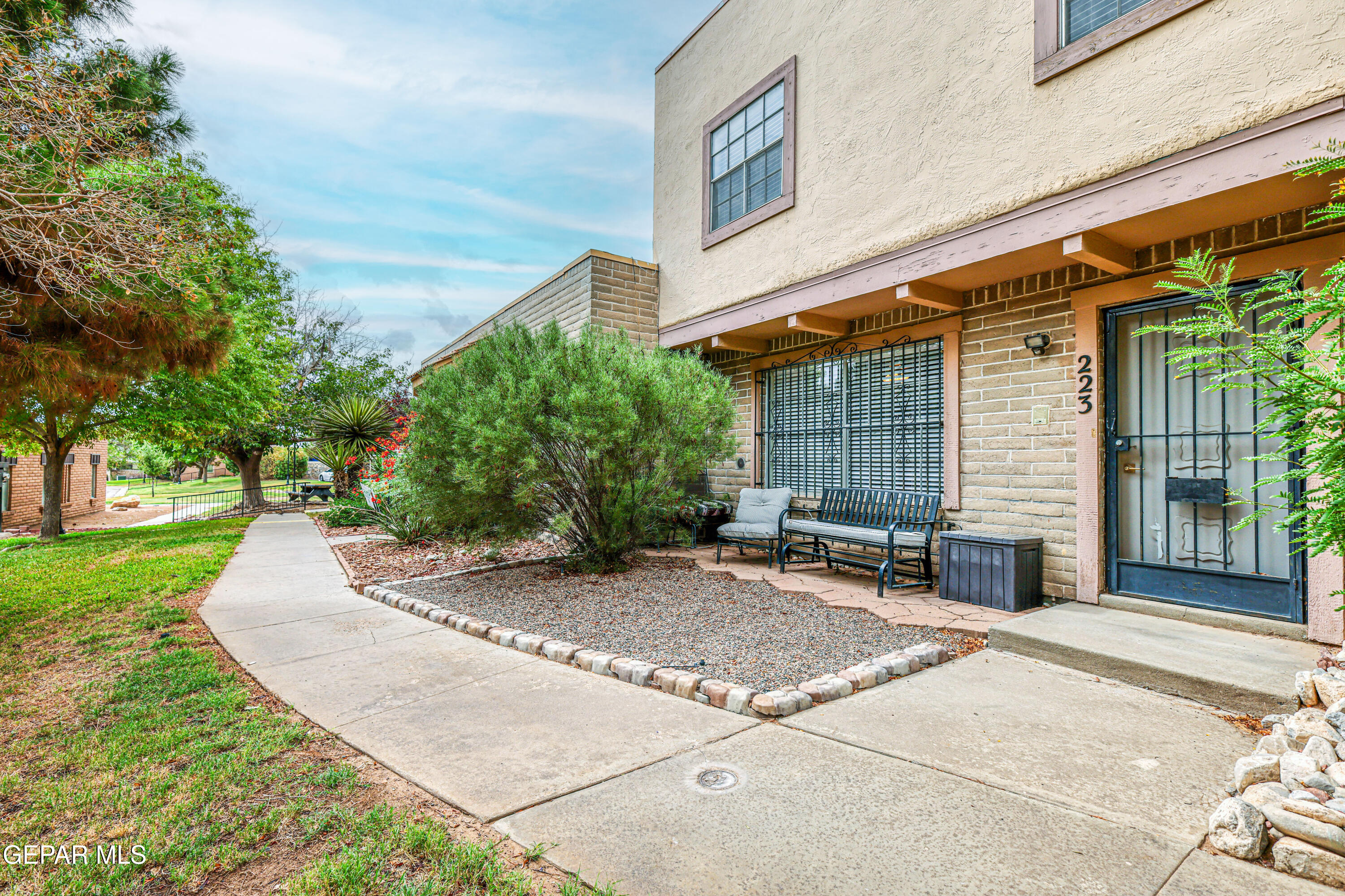 223 Montebello Drive, El Paso, TX 79912