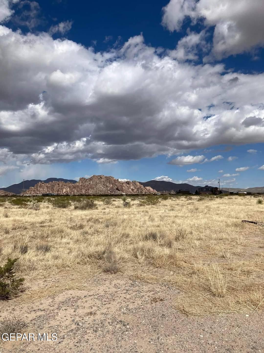 6898 Wagon Wheel Place, El Paso, TX 79938