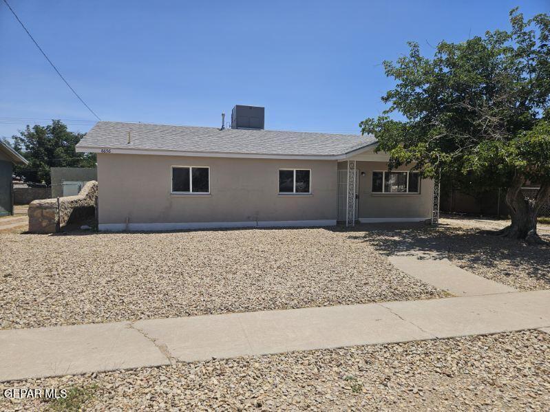 8656 MOUNT WHITNEY Drive, El Paso, TX 79904