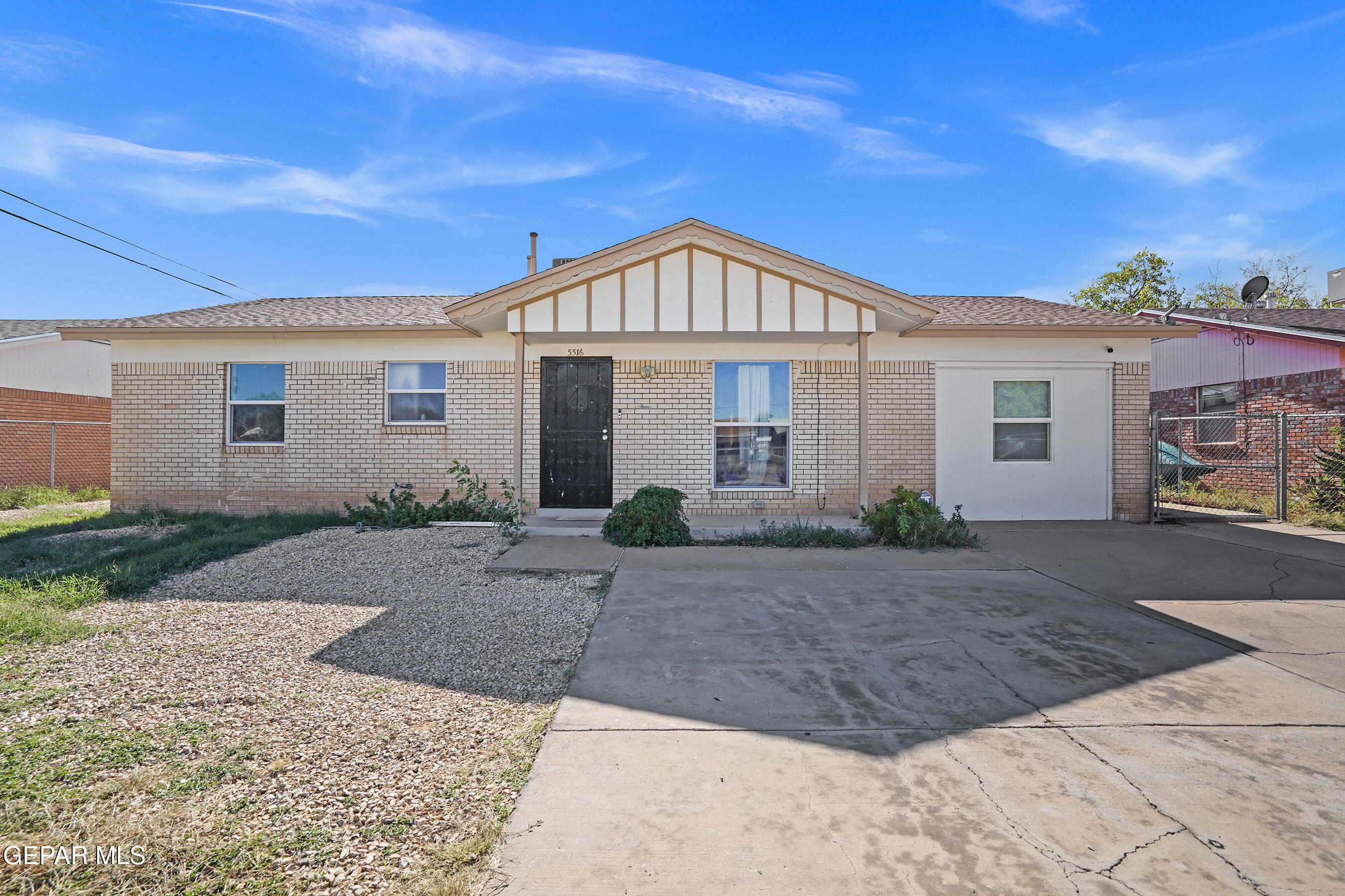 5516 Fairbanks Drive, El Paso, TX 79924