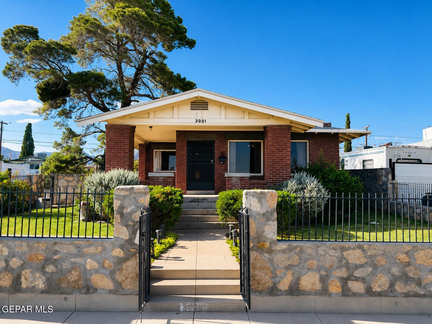 3001 LEBANON Avenue, El Paso, TX 79930