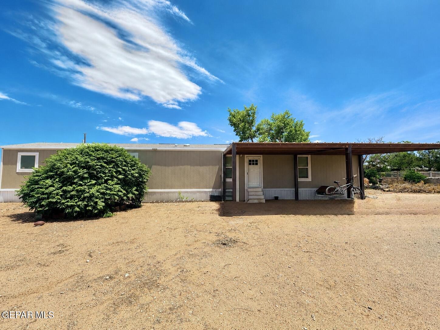 14401 Hovland Lane, El Paso, TX 79938