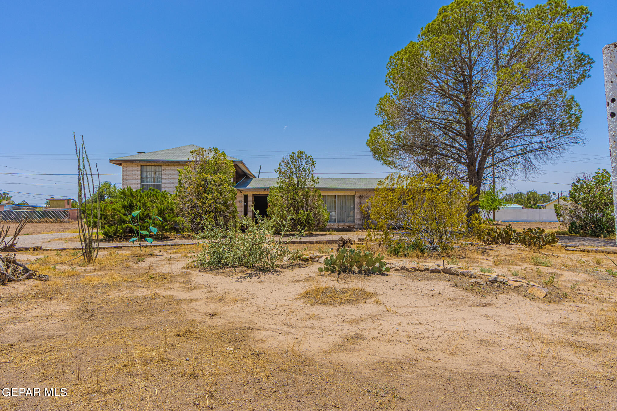 456 MELENDEZ Street, Socorro, TX 79927