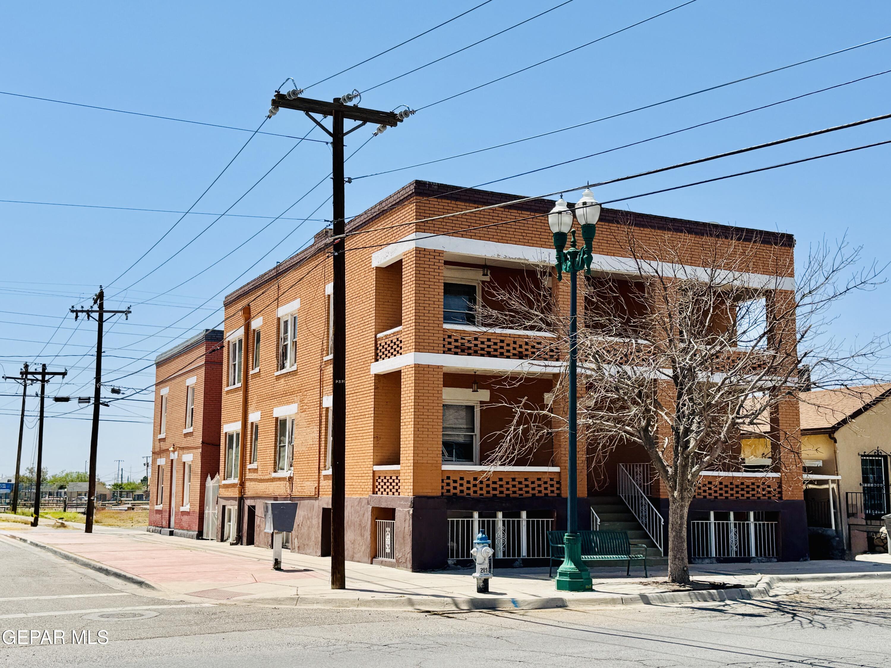 1126 E SAN ANTONIO Avenue, El Paso, TX 79901