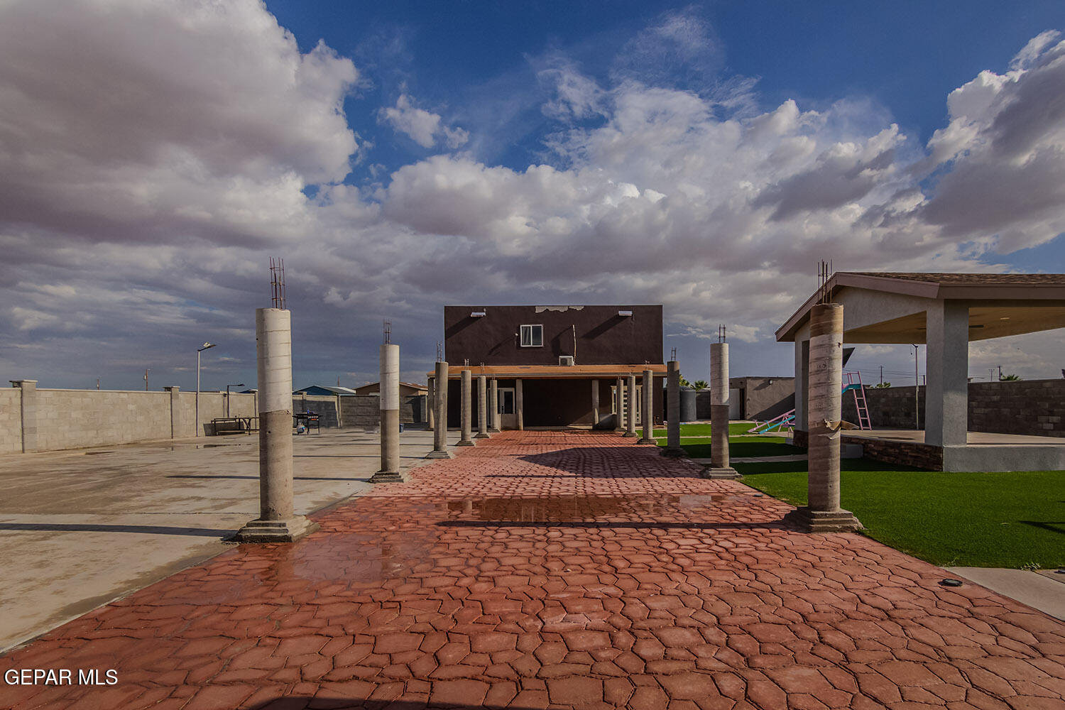 13662 CHRISTINE, El Paso, TX 79938