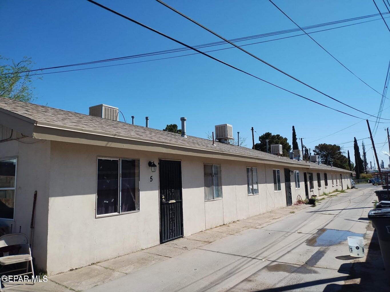 187 N Awbrey Street 1,2,3,4,5, El Paso, TX 79905