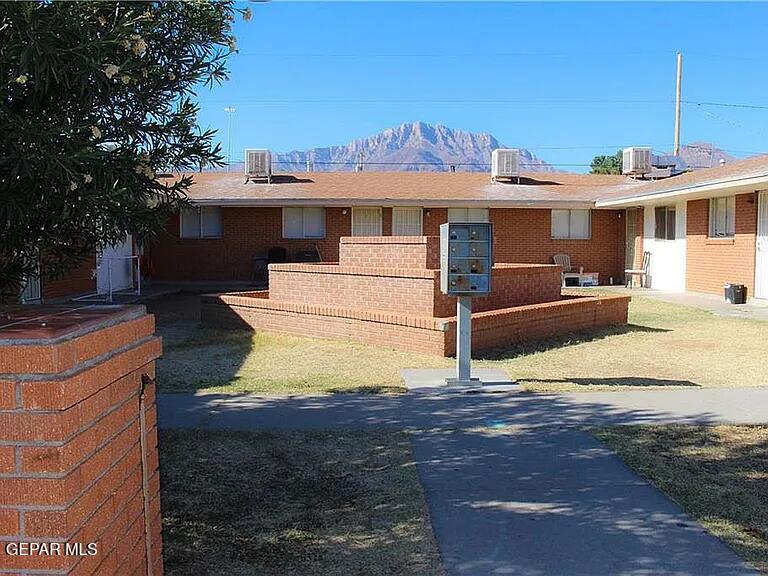 8709 LAWSON Street 1-8, El Paso, TX 79904