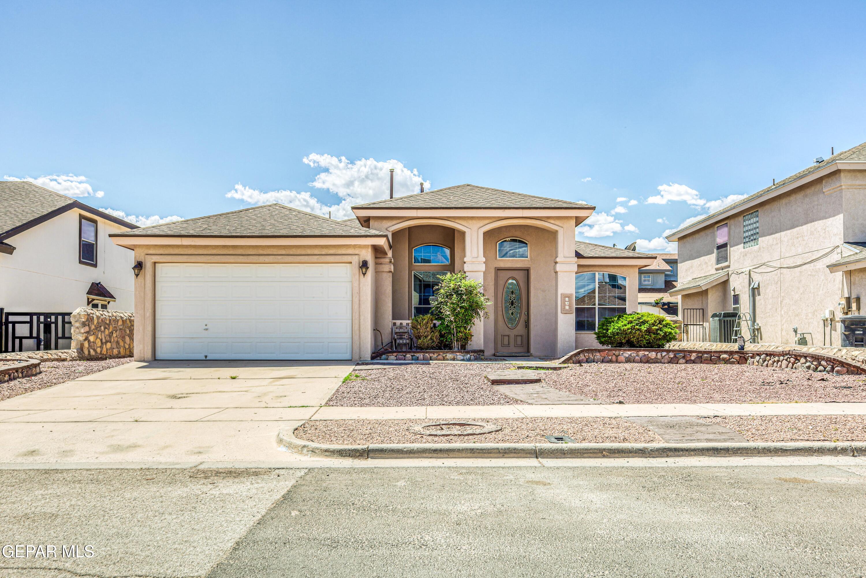 437 Sand Verbena Street, Horizon City, TX 79928