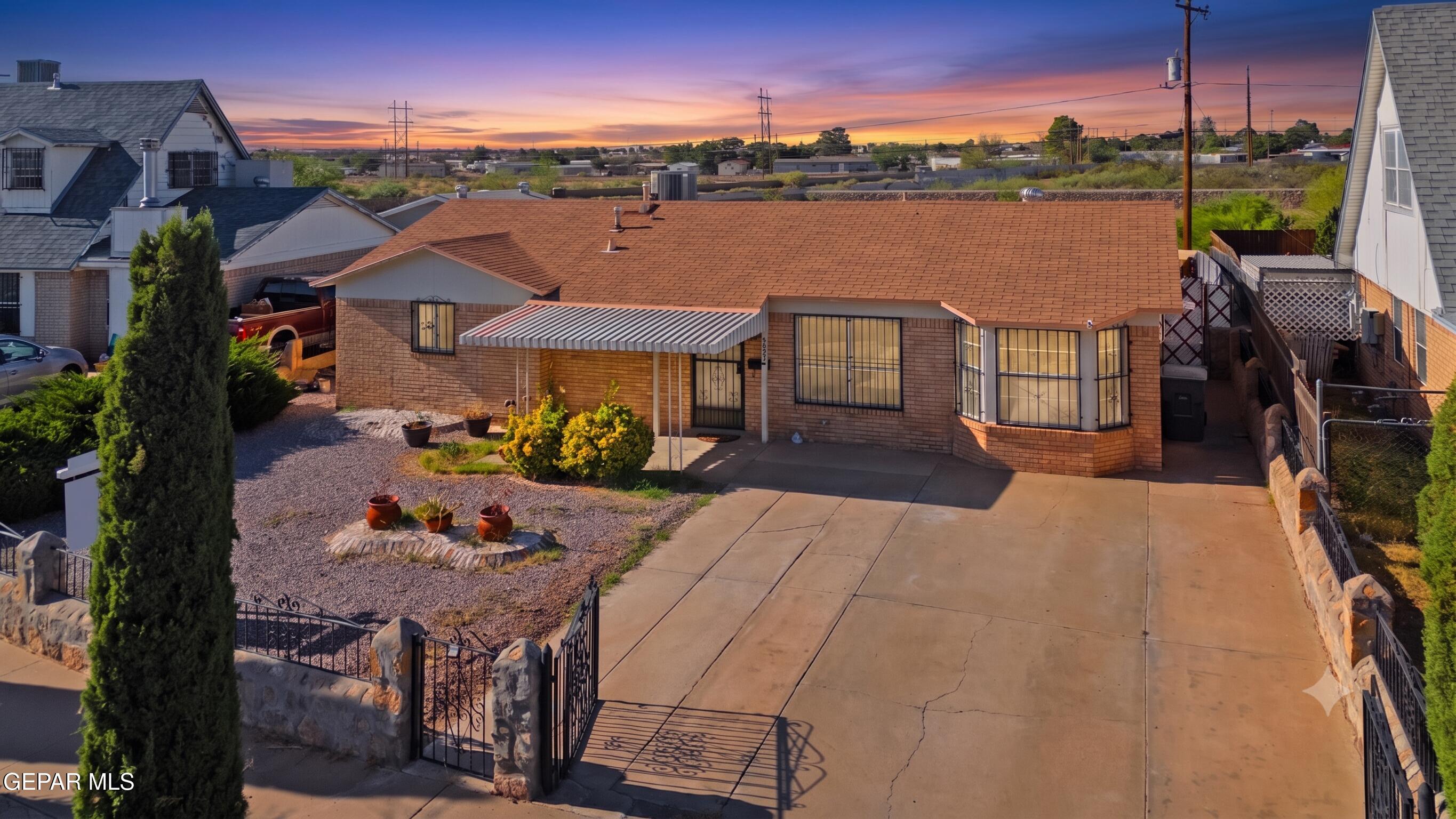 5832 DEARBORNE Drive, El Paso, TX 79924
