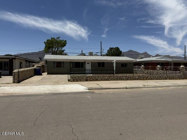 9119 MOUNT ETNA Drive, El Paso, TX 79924