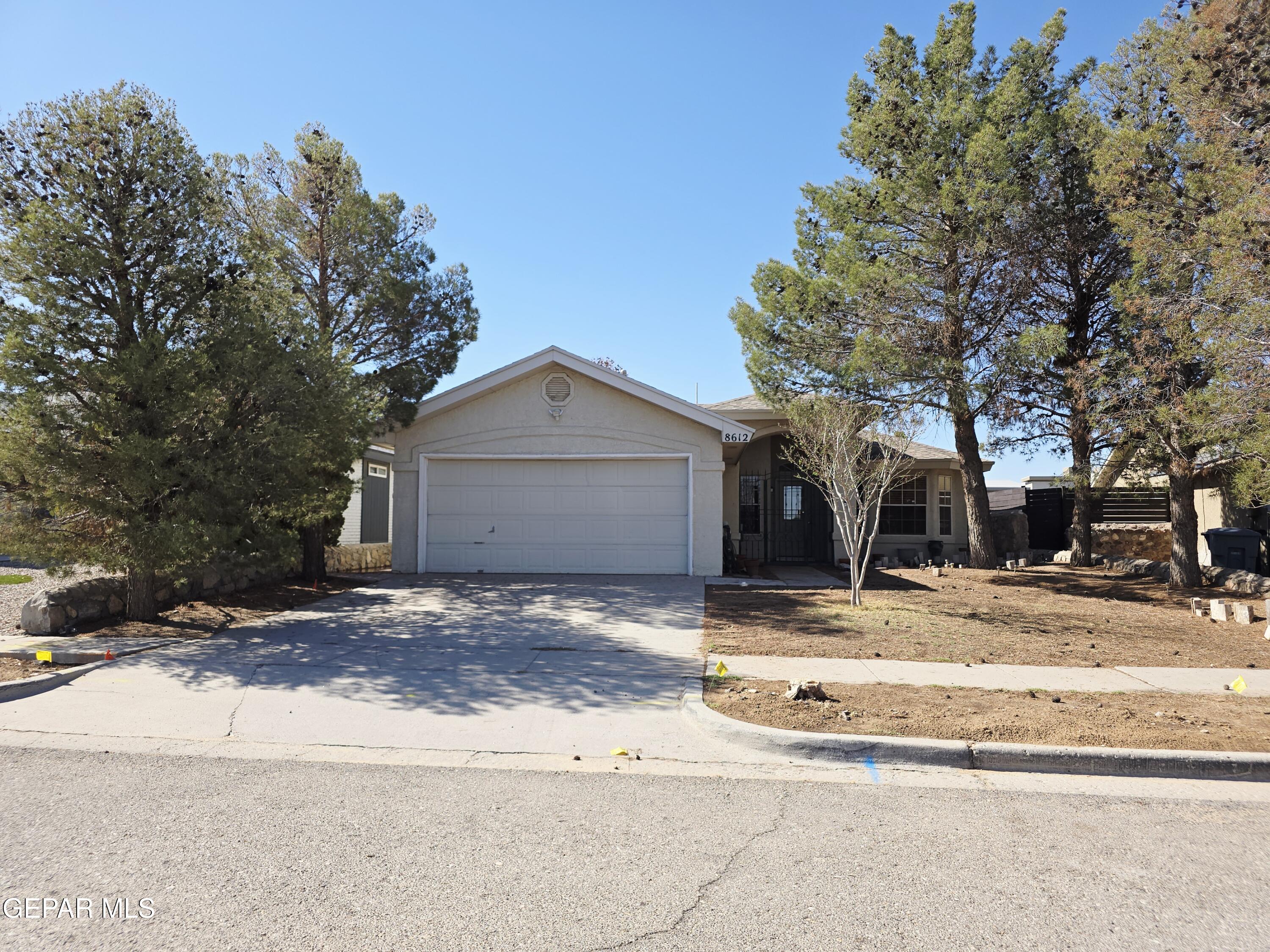 8612 Centennial Drive, El Paso, TX 79912