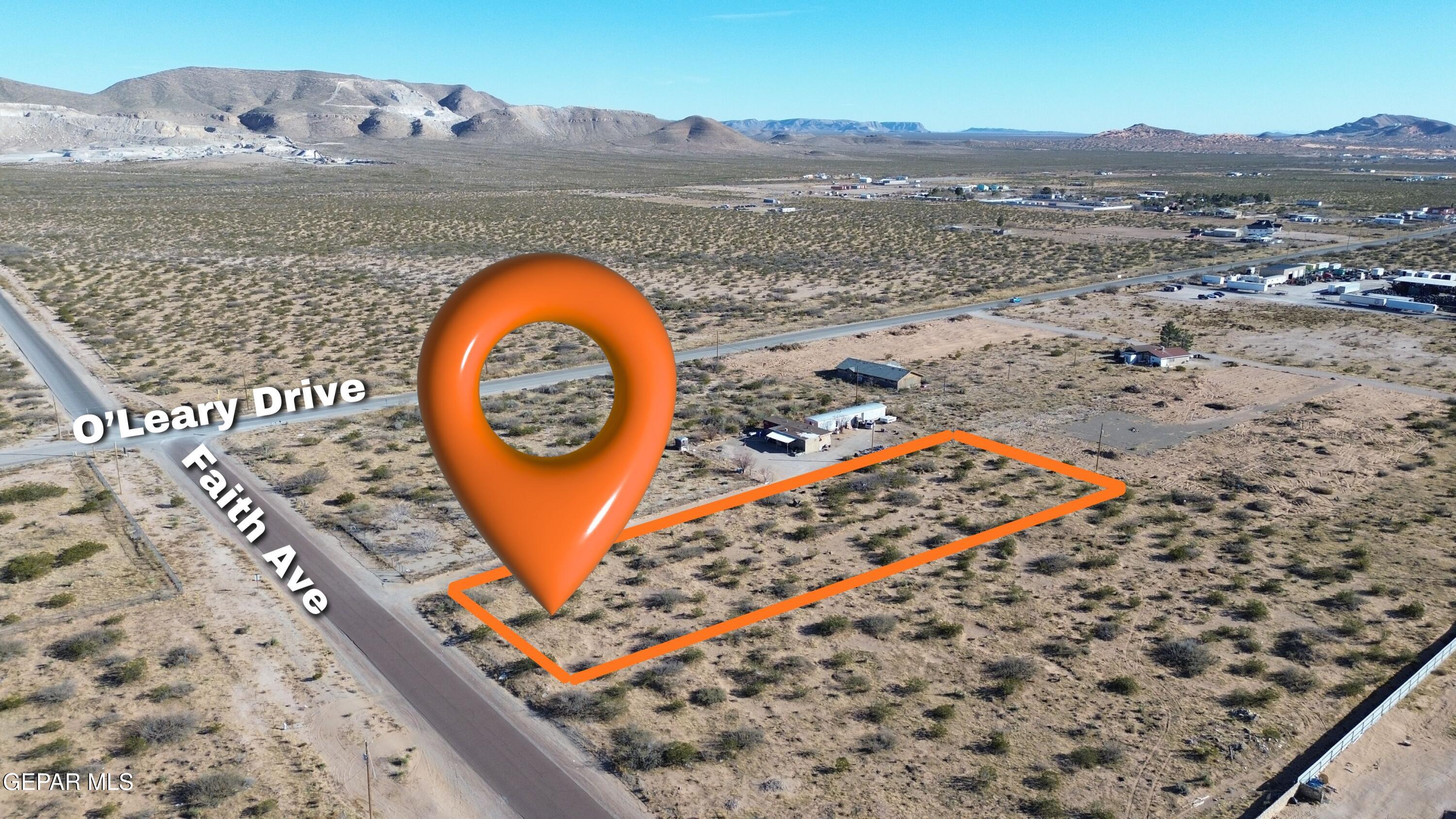 369183 Faith Avenue, El Paso, TX 79938