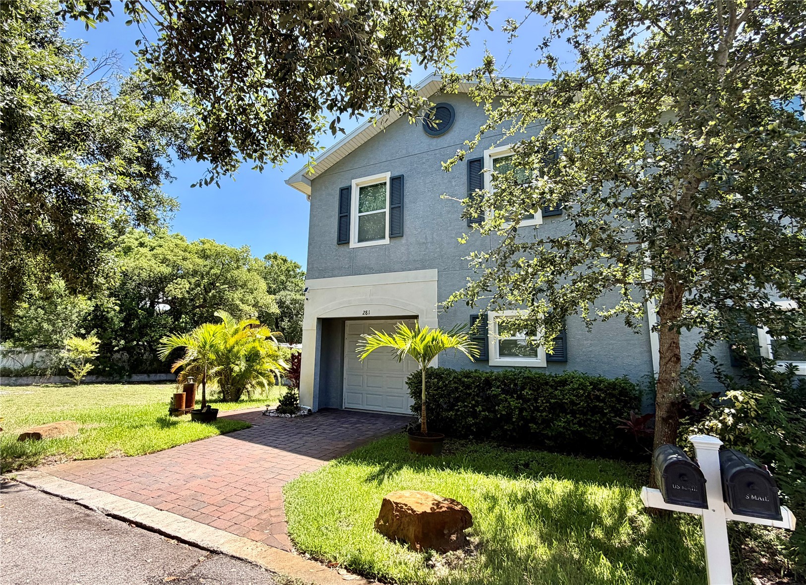 281 ASHLEY COURT
