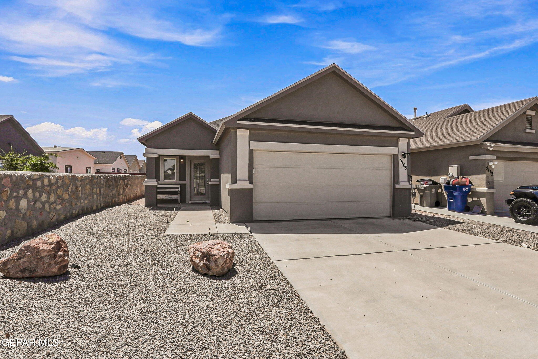 5109 HECTOR MUNOZ Drive, El Paso, TX 79938