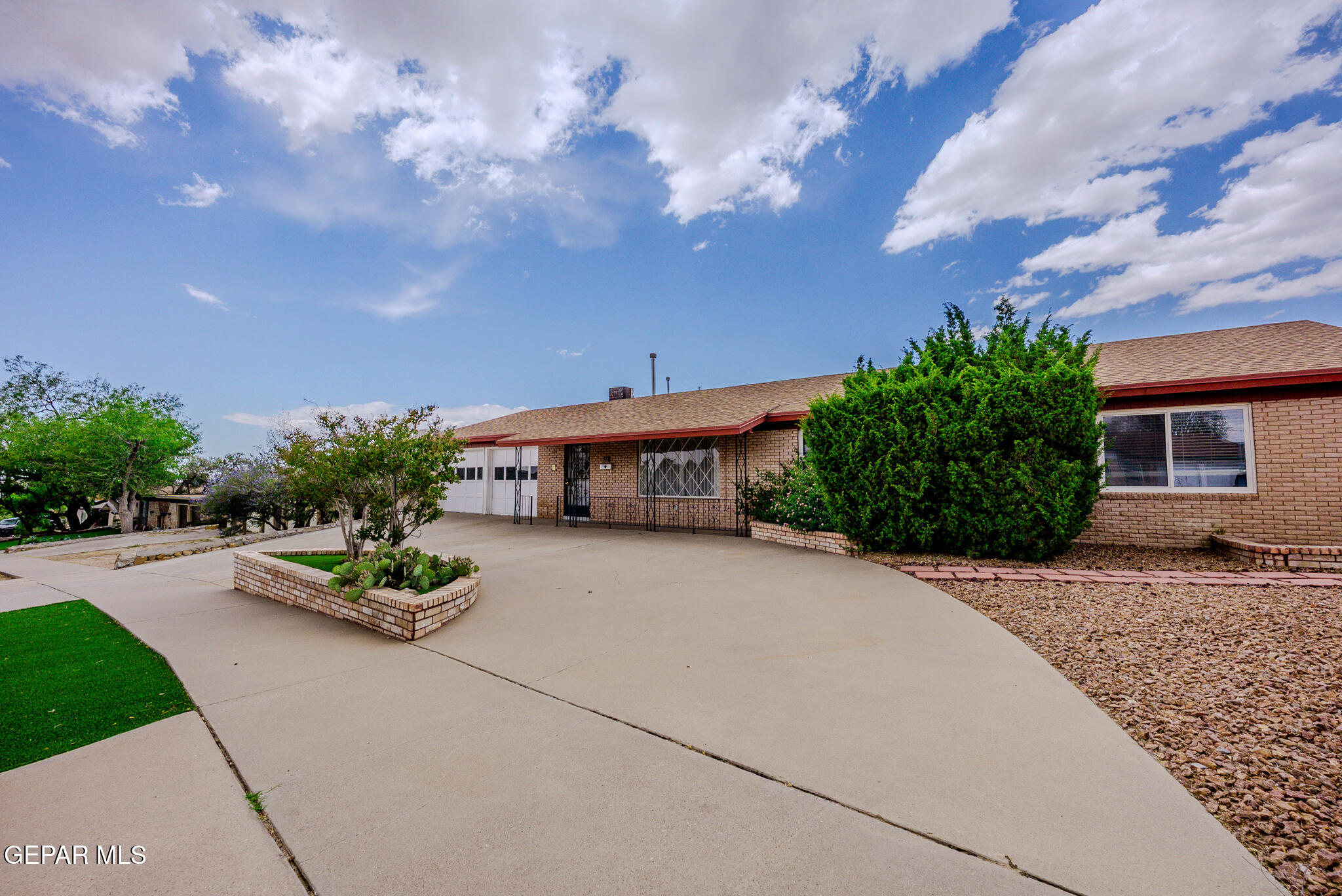 229 FREMONT Lane, El Paso, TX 79912