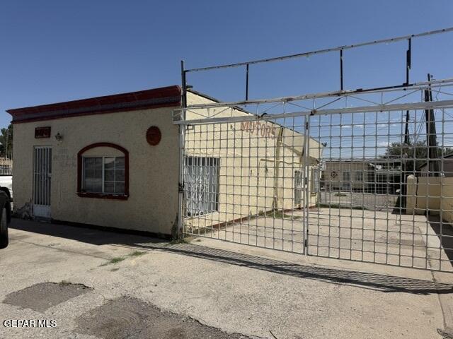8375 ALAMEDA Avenue, El Paso, TX 79907