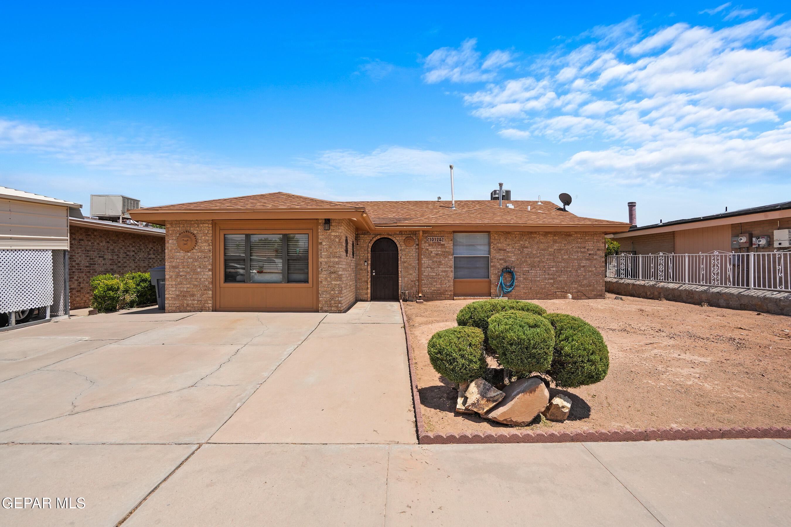 10124 RACOON Drive, El Paso, TX 79924