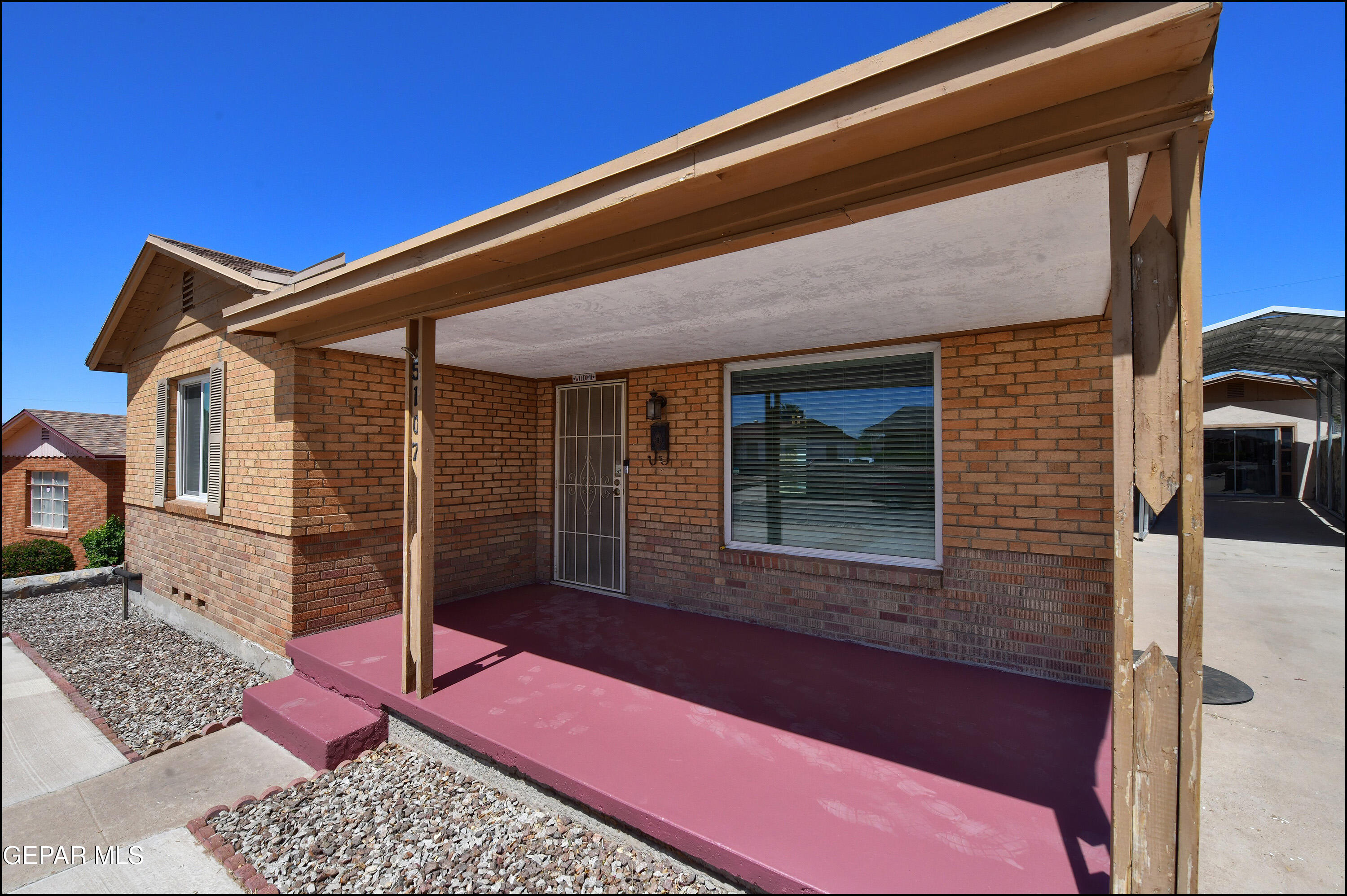5107 RAYMOND JAYS Road, El Paso, TX 79903
