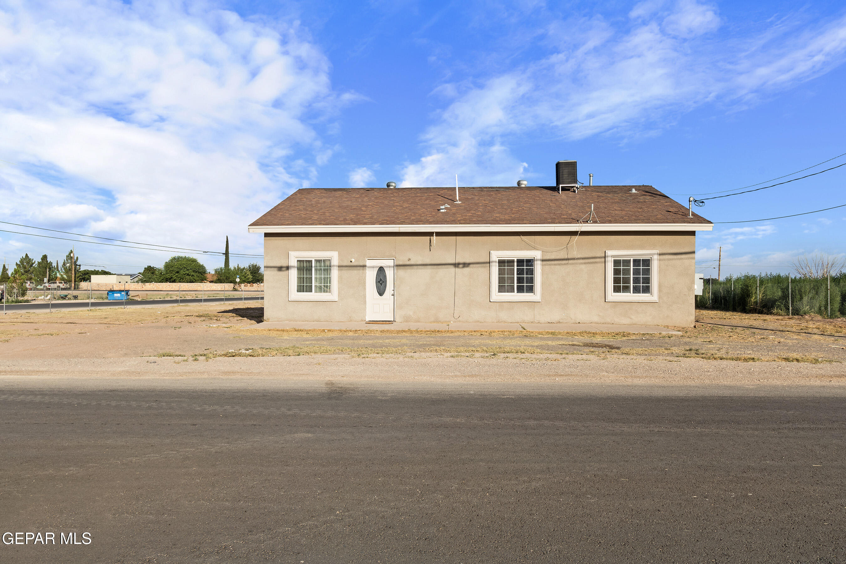 360 Judge Bean Circle, Clint, TX 79836