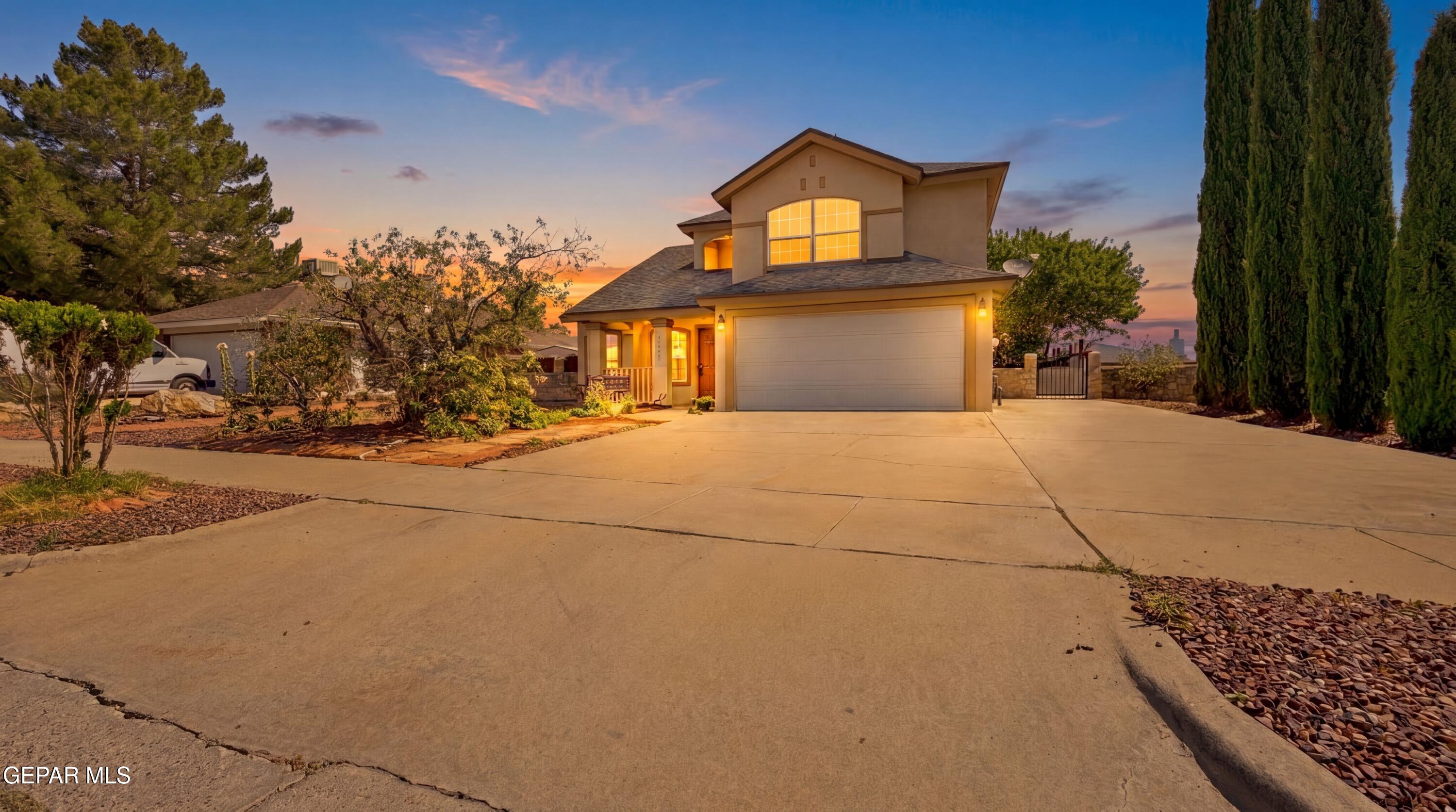 10751 WHITE SANDS Drive, El Paso, TX 79924