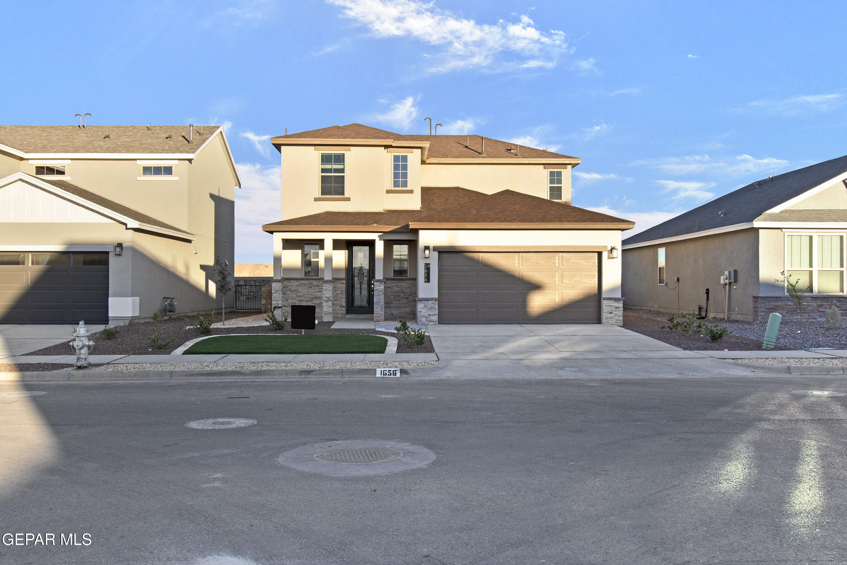 14452 Desert Wind Drive, El Paso, TX 79928