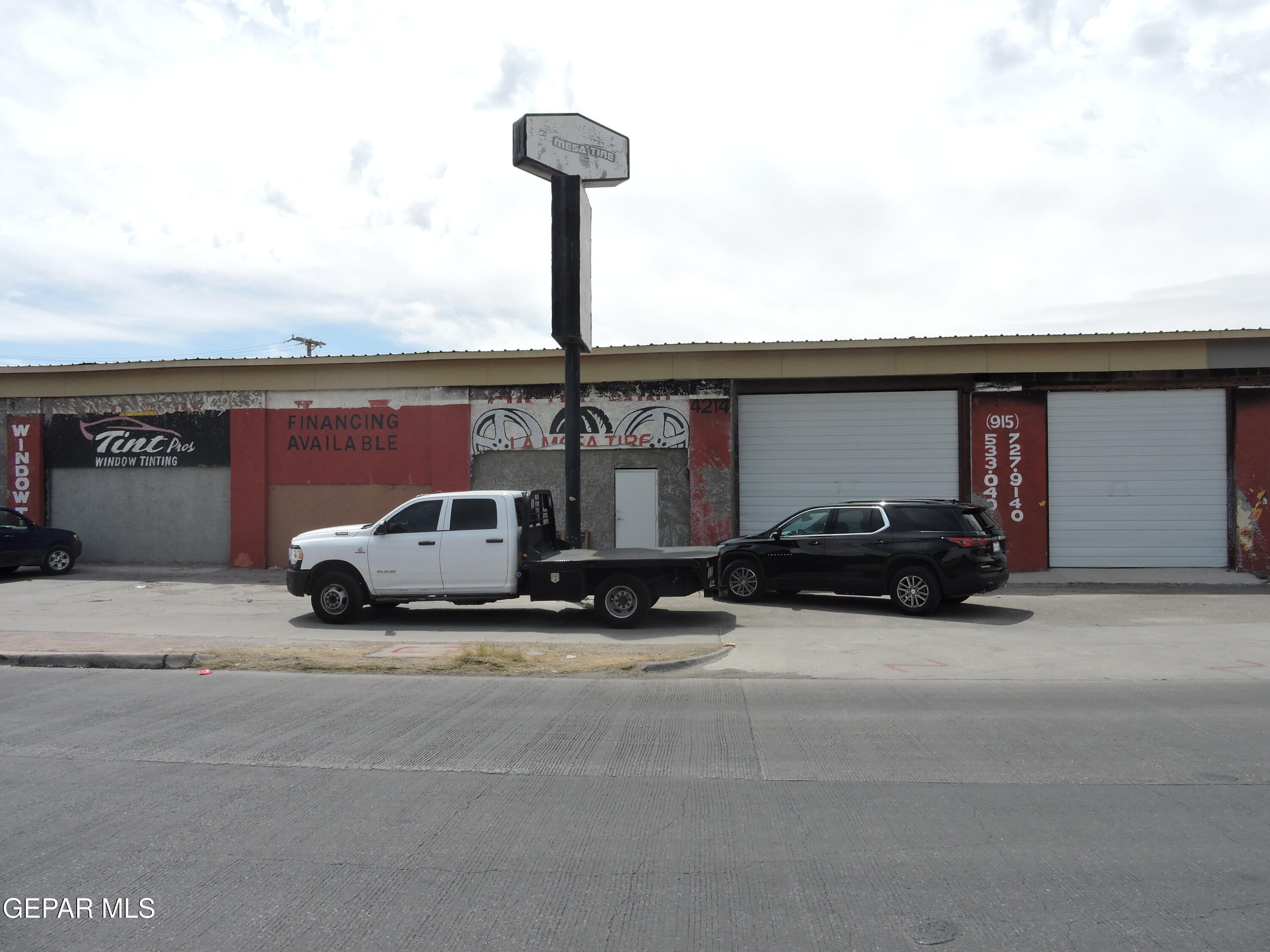 4214 ALAMEDA Avenue, El Paso, TX 79905