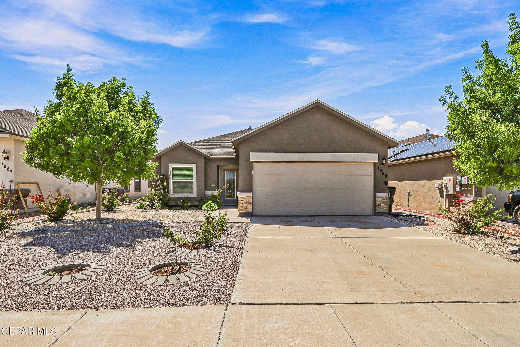 1089 Summer Breeze Place, Horizon City, TX 79928